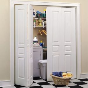 Bi-Fold Doors To Conceal Laundry Room in Remodel